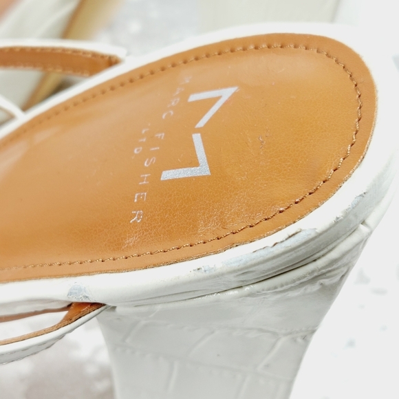 NEW Marc Fisher Katin Ivory Leather Platform Block Heel Sandals V643 - Picture 12 of 13